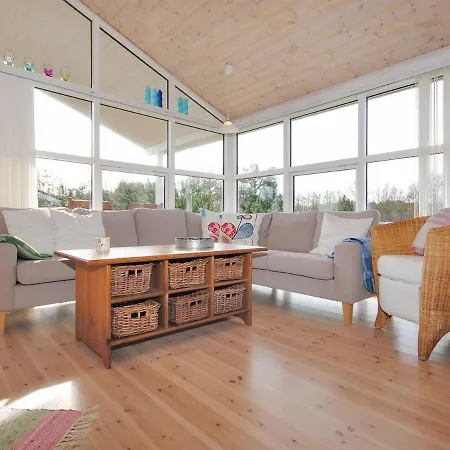 Einette - 3-5km From The Sea In Nw Jutland By Interhome Fjerritslev